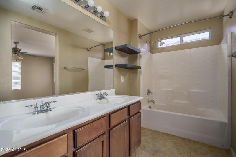 9) PRIMARY SUITE