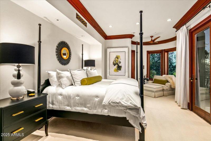 59-Bedroom Ensuite 2