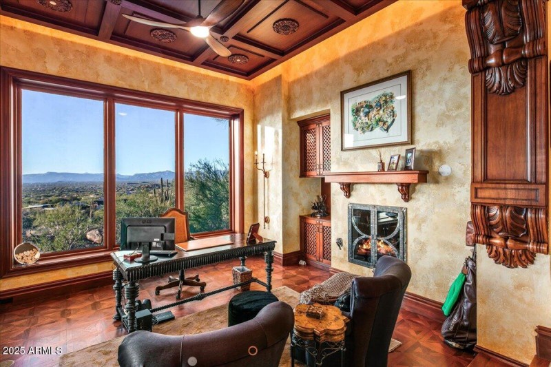 65-Guest House Living Room Views