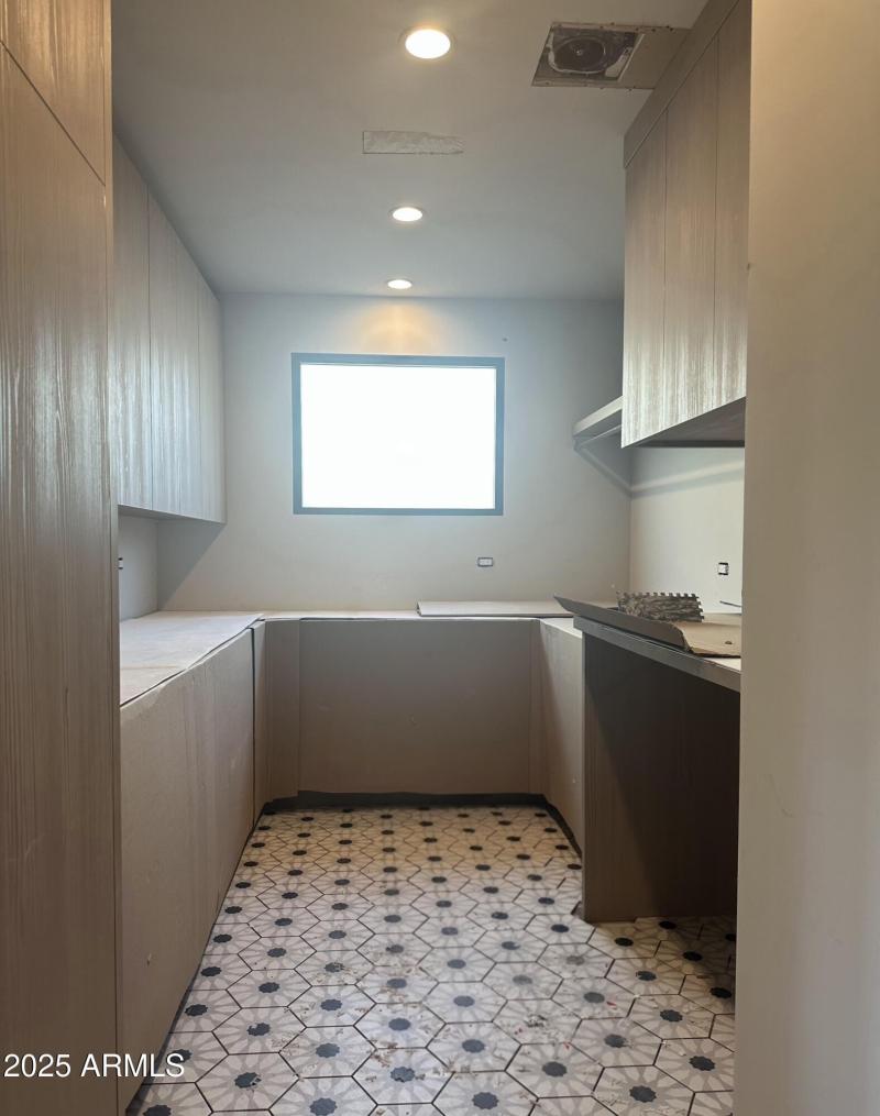 006_Laundry Room