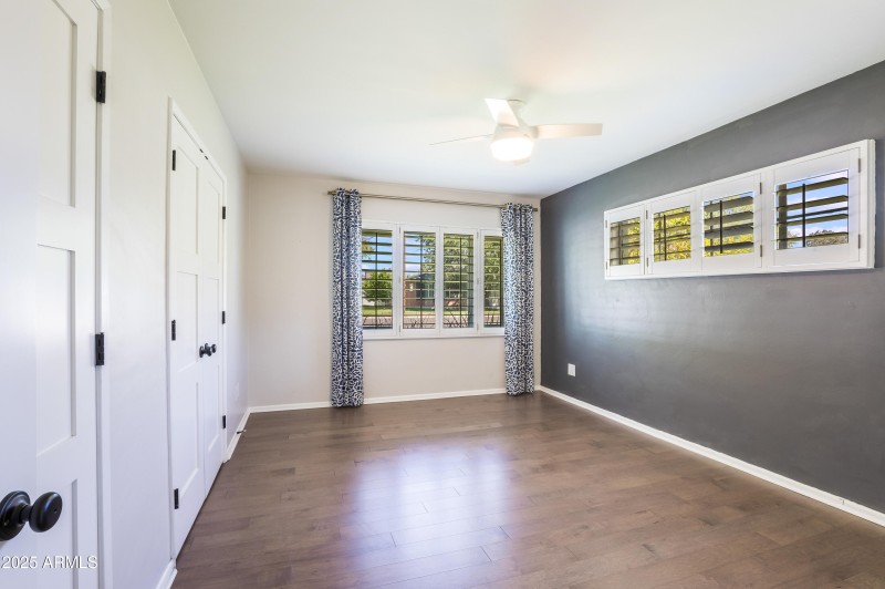 4546 E Cambridge-14