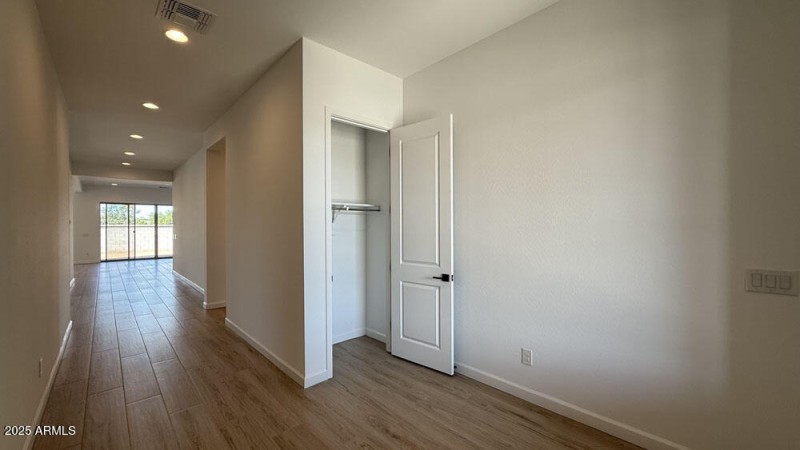 05 - Foyer