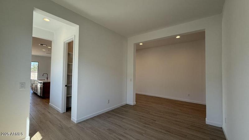 013 - Dining Room