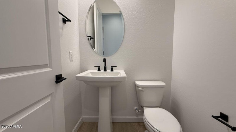 030 - Powder Bathroom
