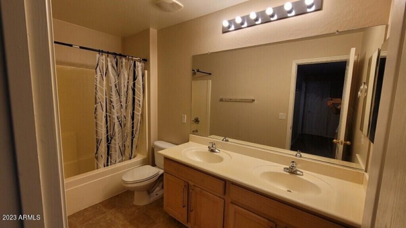 thumbnail_Resized_Resized_20220617_08313