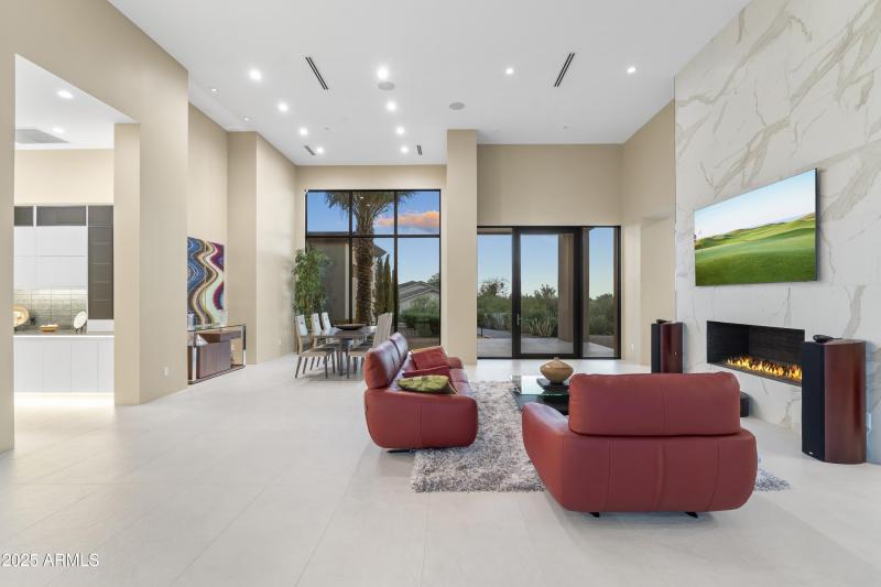 020_Living Room