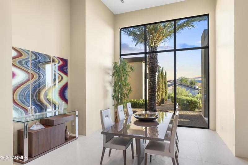 025_Dining Room