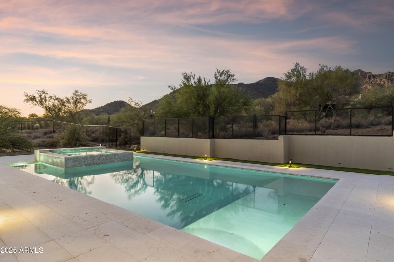 074_Pool
