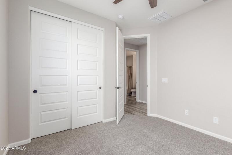 3rd Bedroom 31 Durant