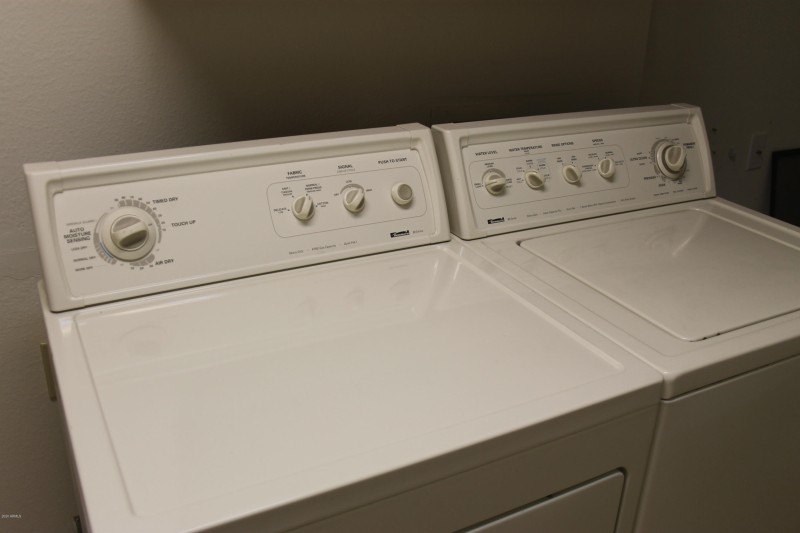 LAUNDRY MACHINES