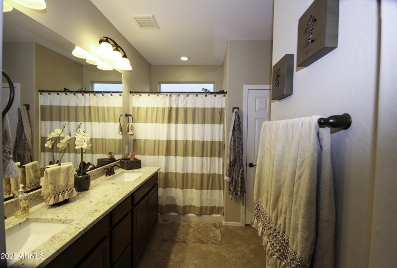 HBath 1