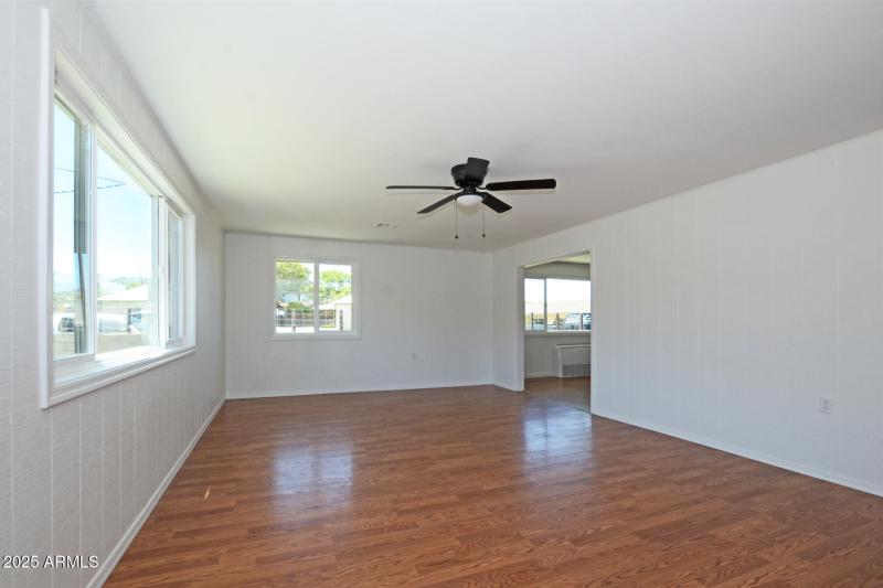 03 Livingroom 3