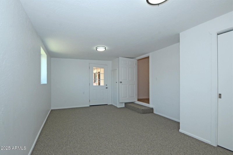 07 Bedroom1 2