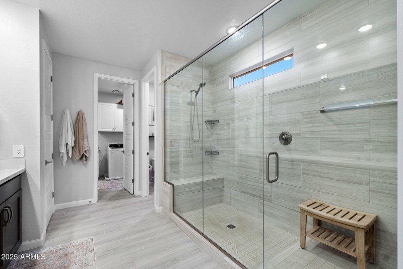 019__4858 E Shady Glen Ave,