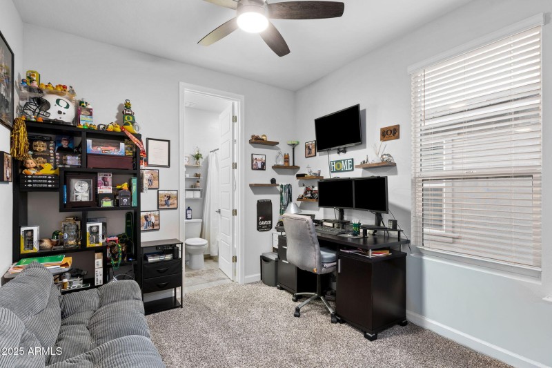 022__4858 E Shady Glen Ave,