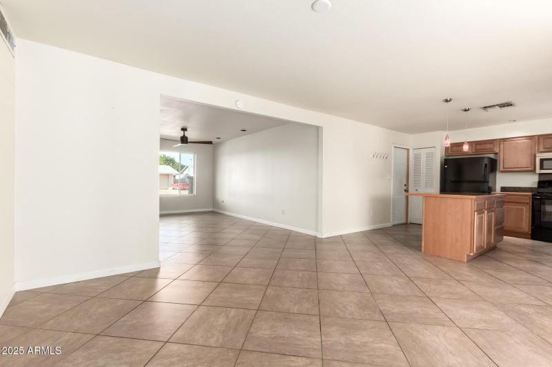 12 Shaw Butte