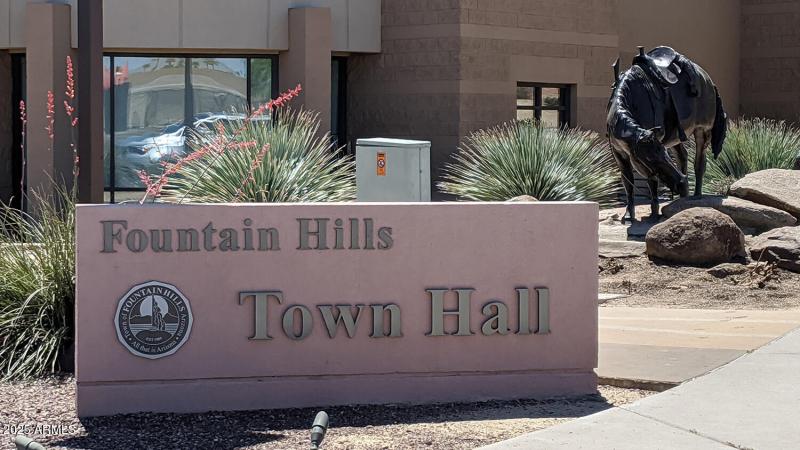 fountain-hill-town-hall-202005