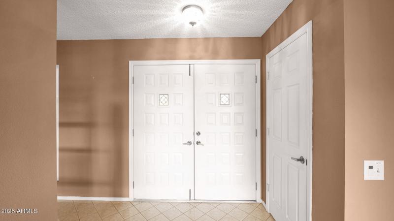 12-web-or-mls-P1176346