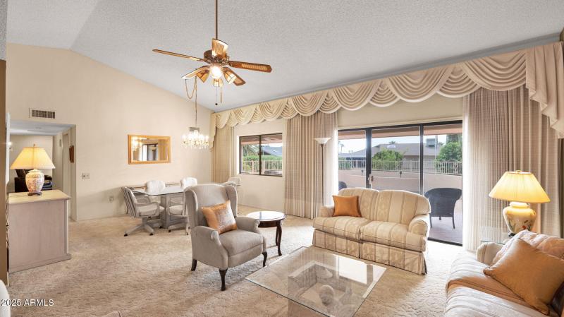 16-web-or-mls-P1176199