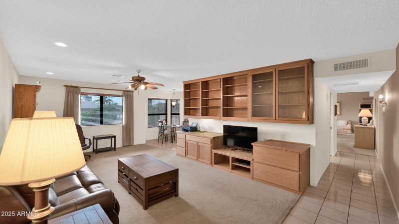 20-web-or-mls-P1176276