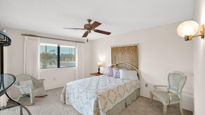 37-web-or-mls-P1176395