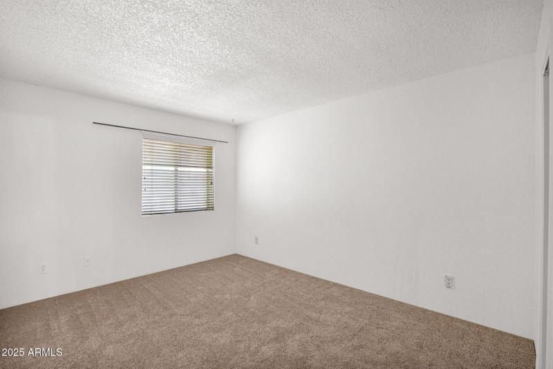 18-web-or-mls-P1303938