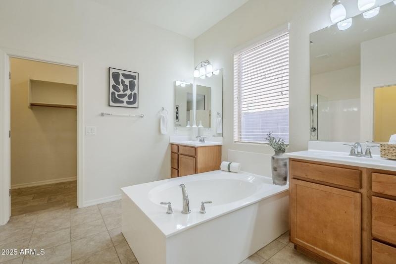 31-web-or-mls-Jojoba-31