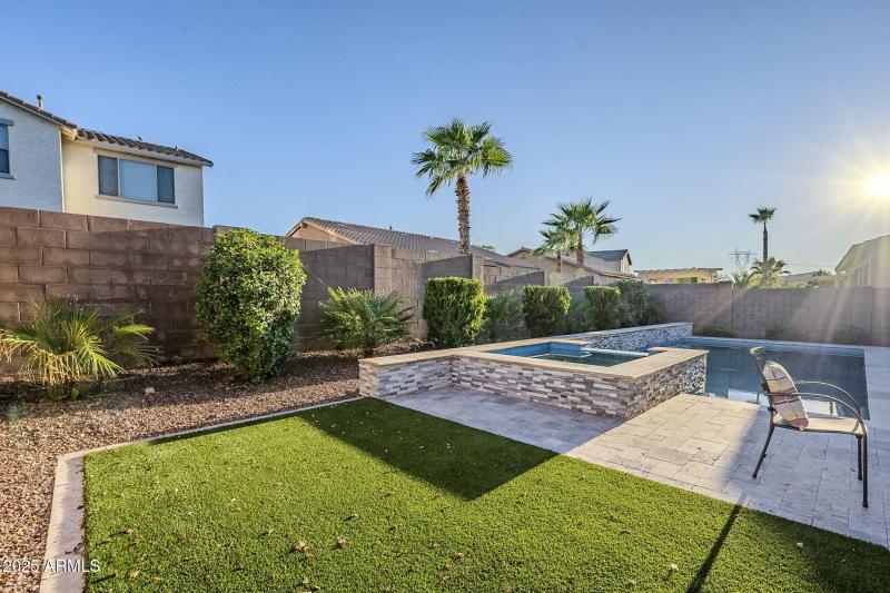55-web-or-mls-Jojoba-55