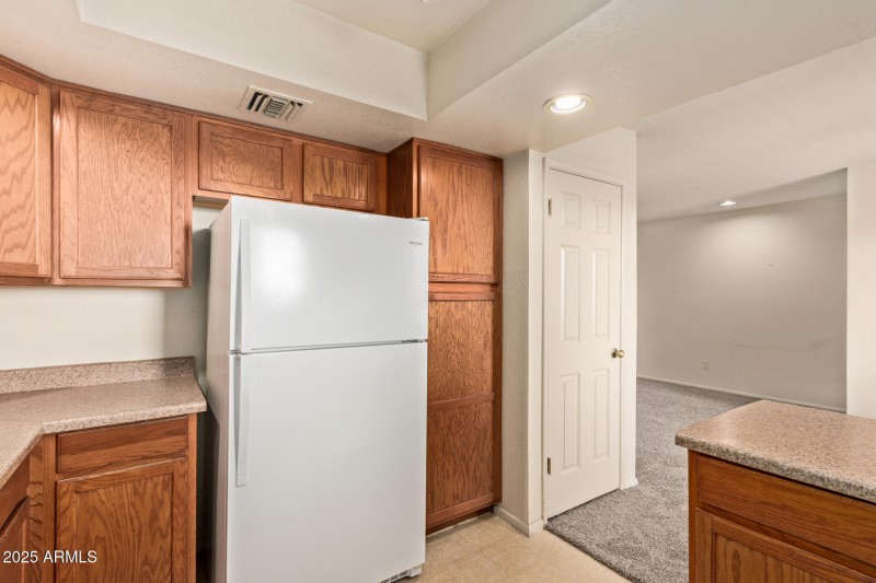 11 - Paradise Village