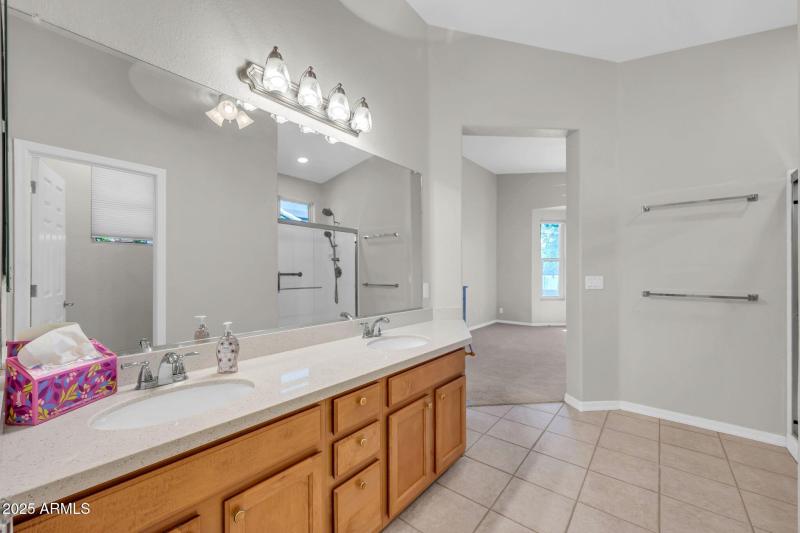 4551 E Sycamore Ct-15