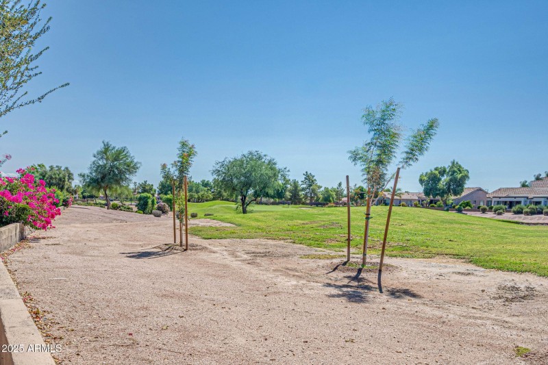 4551 E Sycamore Ct-37