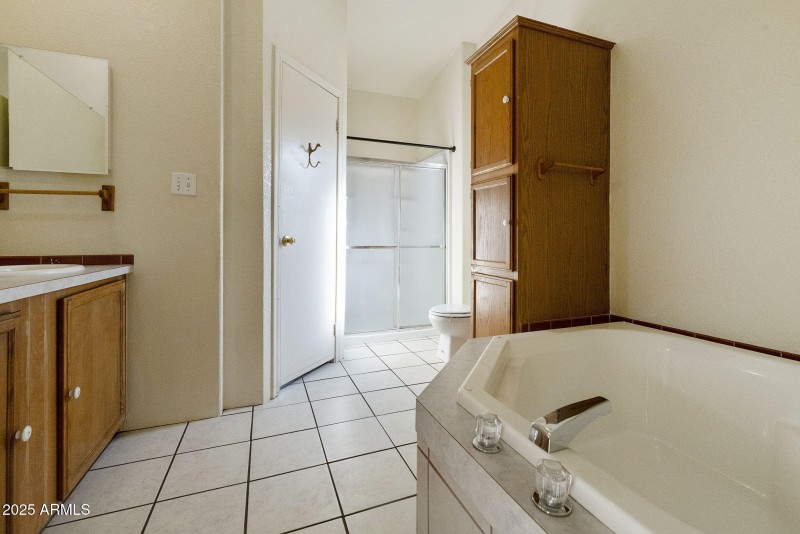 25-web-or-mls-DLB_5454