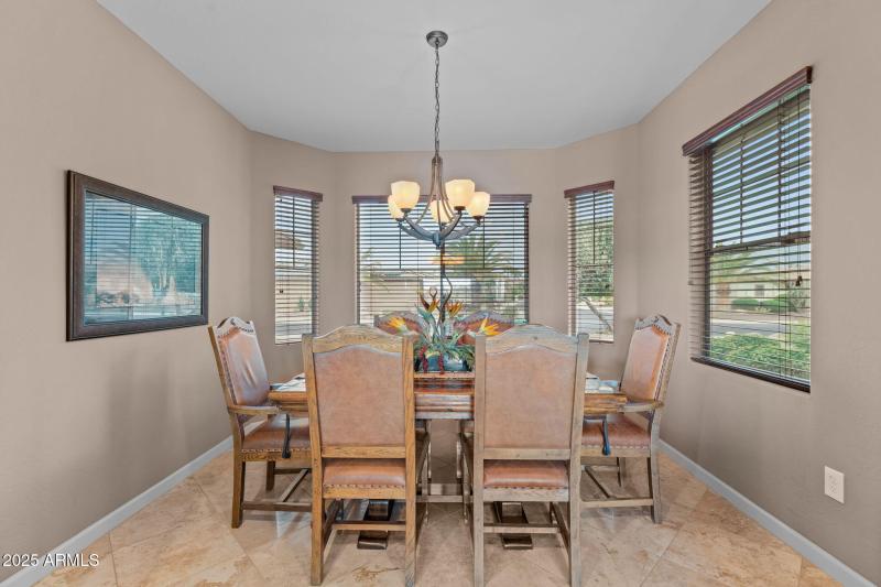 Breakfast room