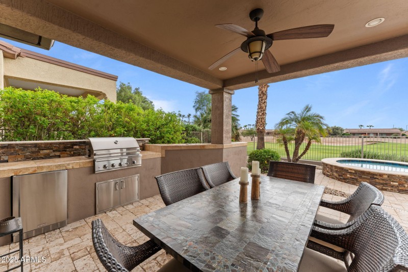 Beautiful outdoor kitchen