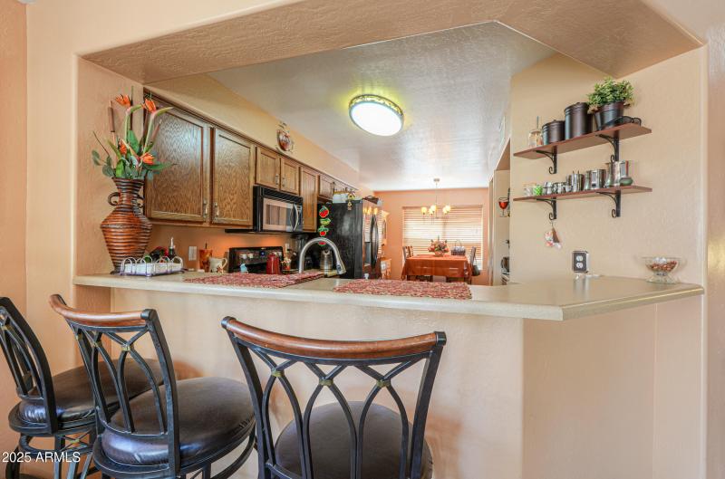 Breakfast bar