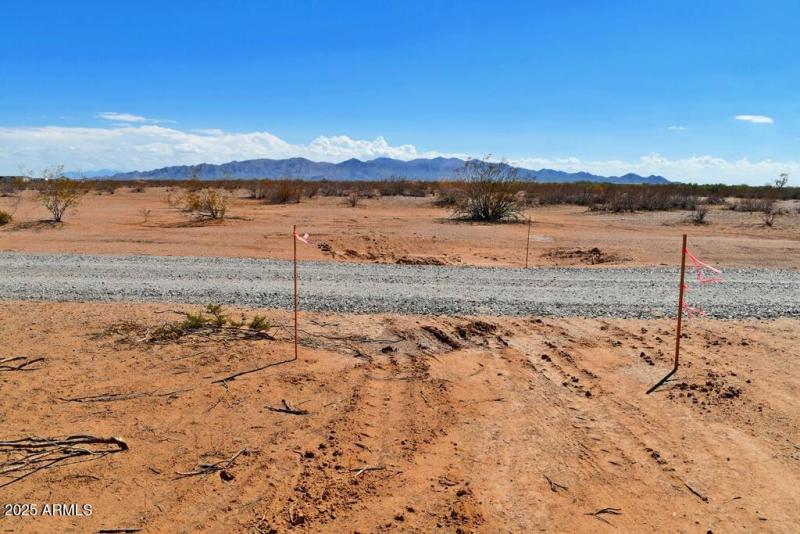 237th ave entrance to radford