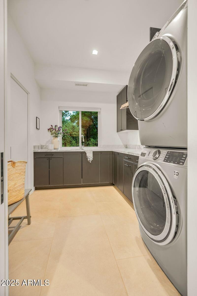 laundry 1