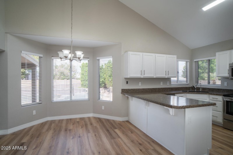 Breakfast bar and area