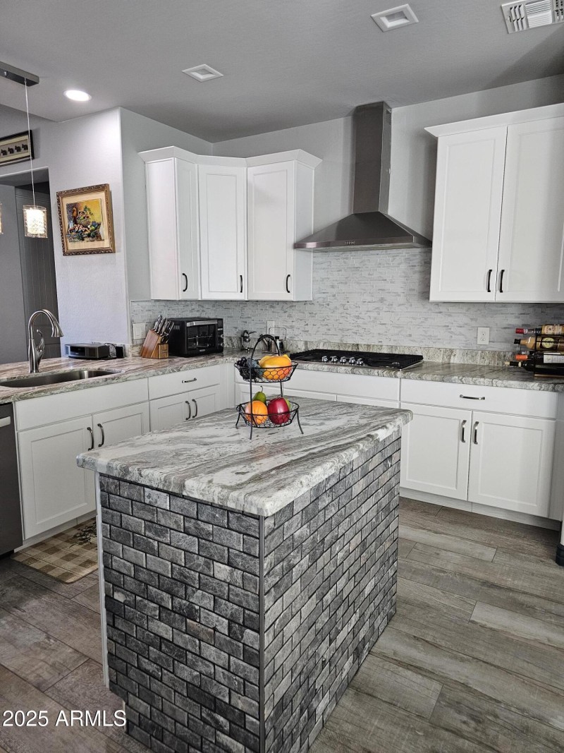 Kitchen island