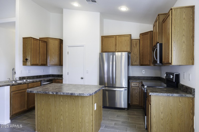 Kitchen 2