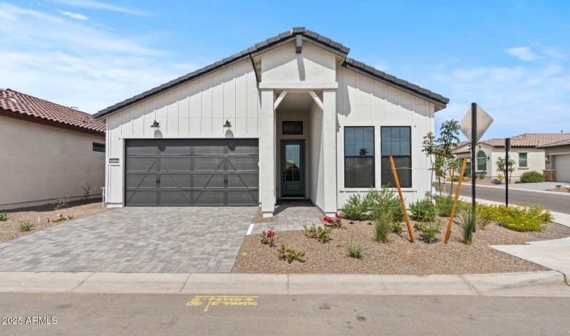 FSVVC Lot #27 Front Exterior (Large)