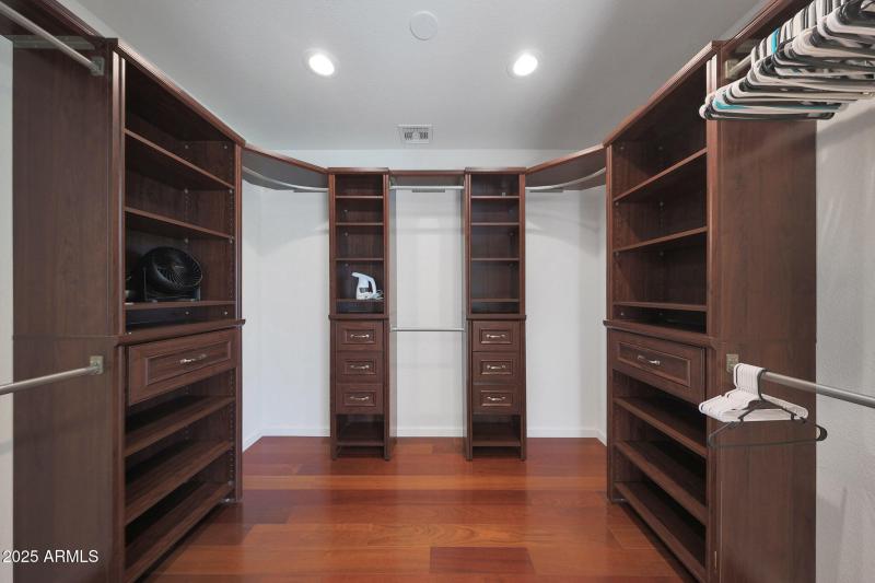 B (2) Owner's Suite