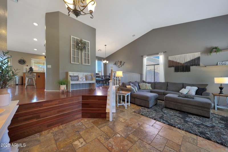 B (3) Family Room