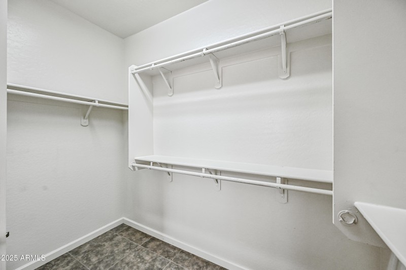 19-14256N162L-ocupix