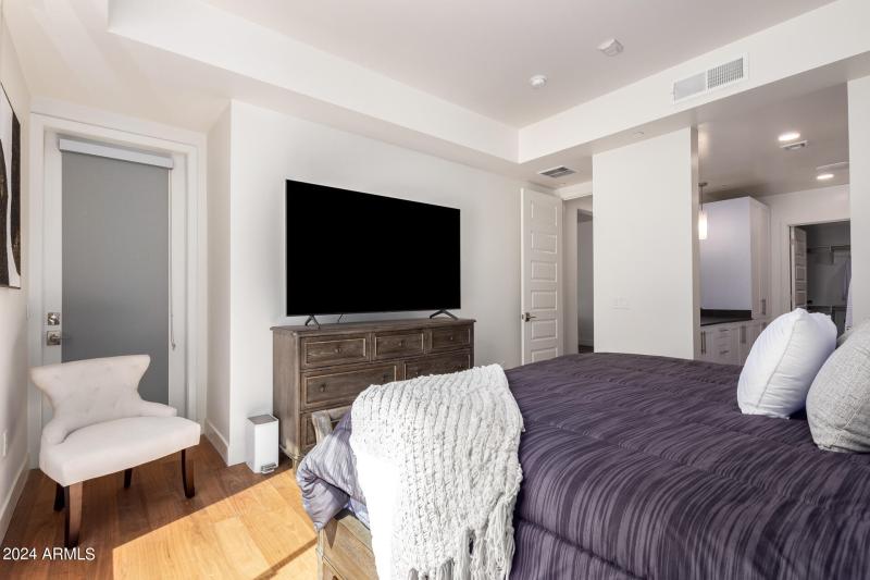 0018-18 - Earll 7300