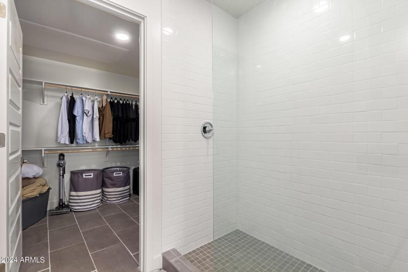 0020-20 - Earll 7300