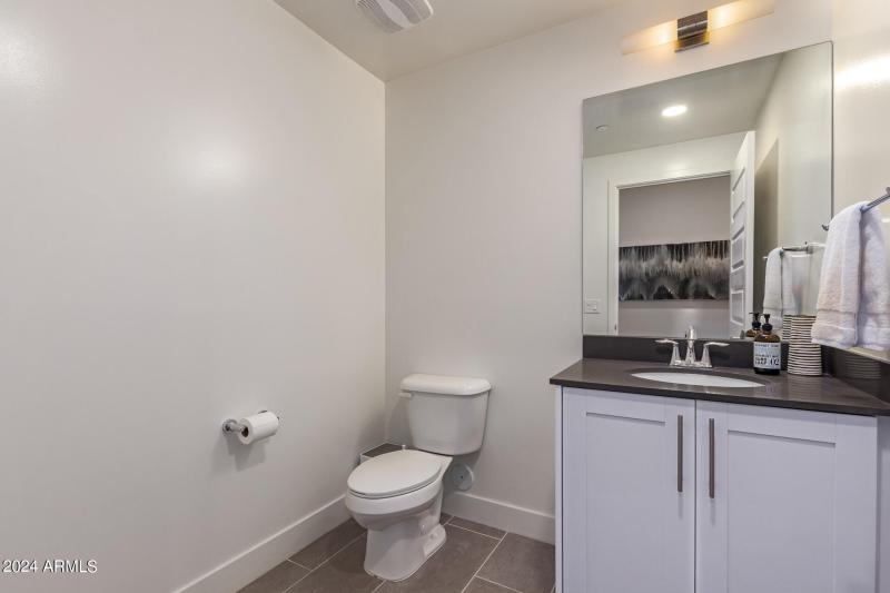 0015-15 - Earll 7300