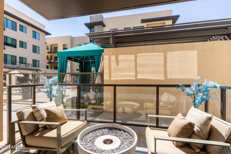 0028-27 - Earll 7300