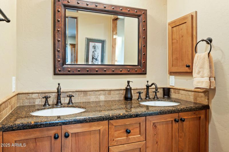 35-Jack and Jill Bathroom (2)