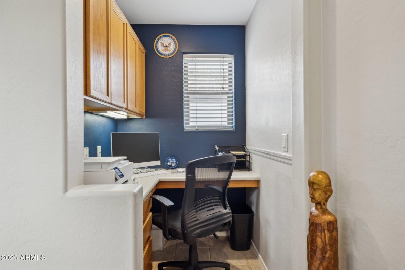 26-web-or-mls-15084-w-polk-st